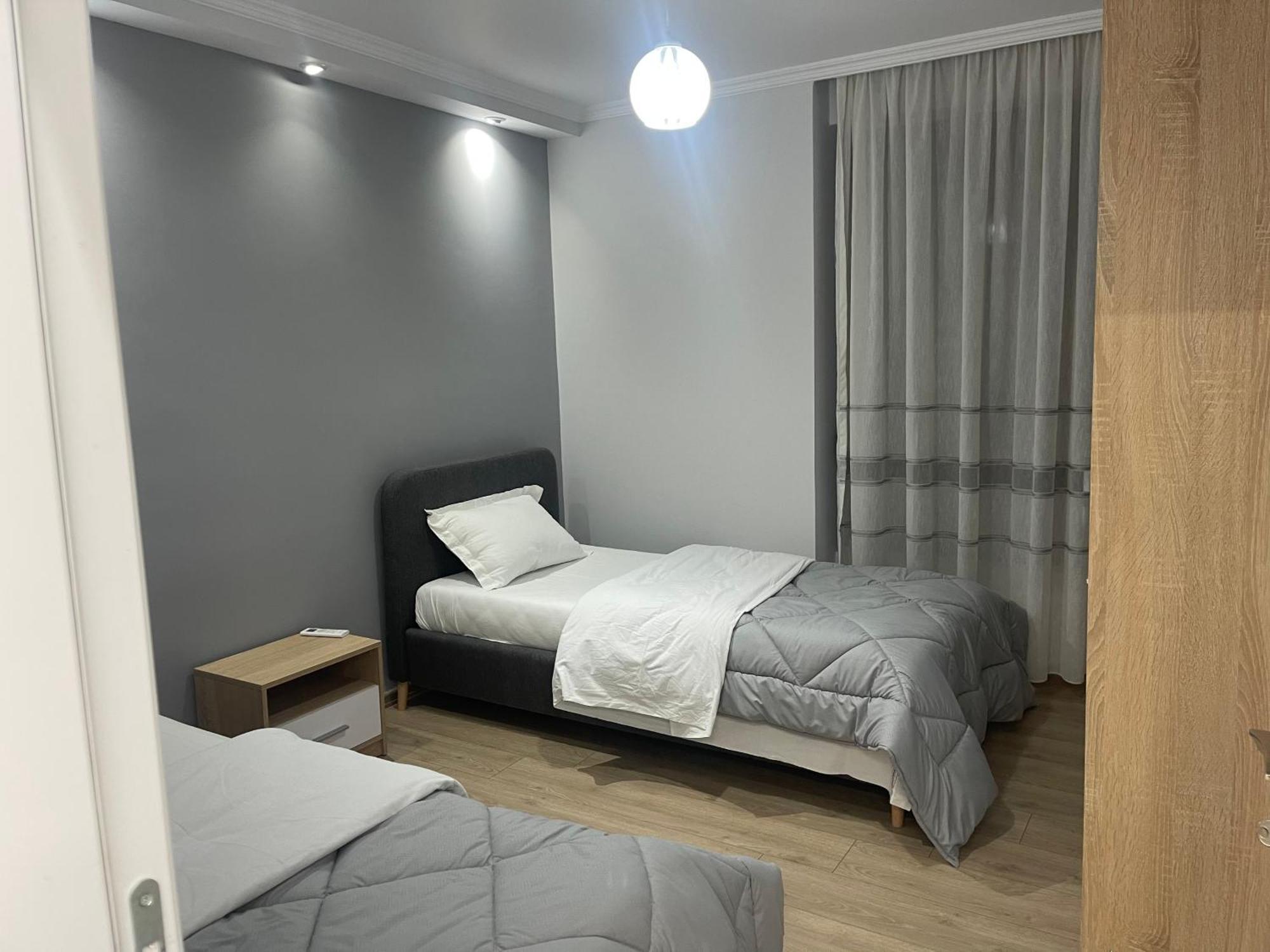 Apartamento New Bazaar 2022 Tirana Exterior foto