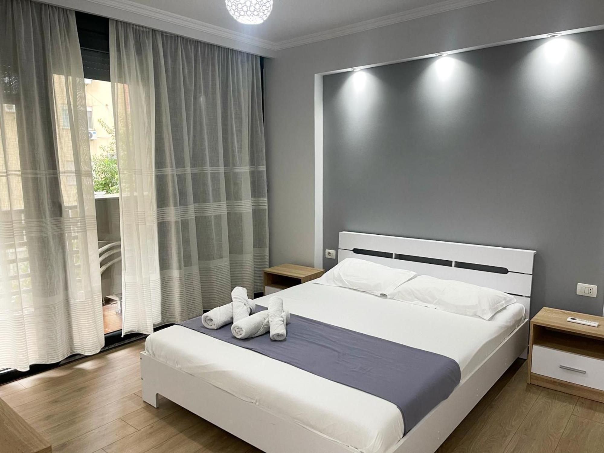 Apartamento New Bazaar 2022 Tirana Exterior foto